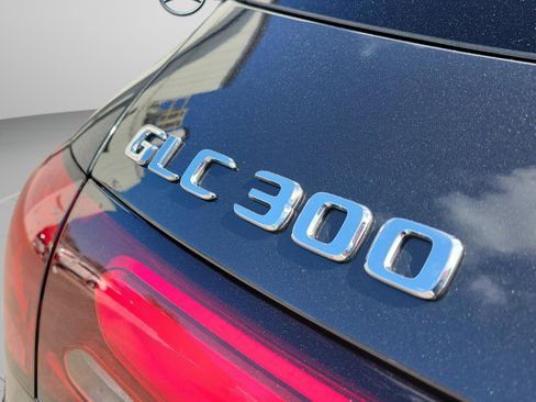 Certified 2026 Mercedes-Benz GLC 300 image 31