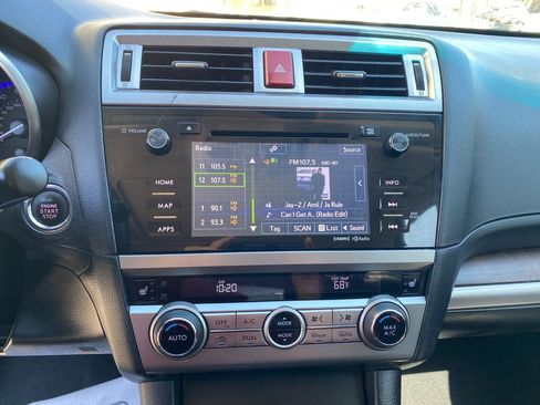 Used 2016 Subaru Outback 3.6R Limited AWD/4WD image 21