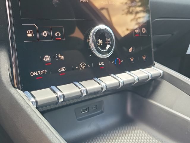 New 2027 GMC Terrain Elevation FWD image 23