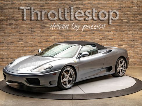 Used 2004 Ferrari 360 Spider image 5