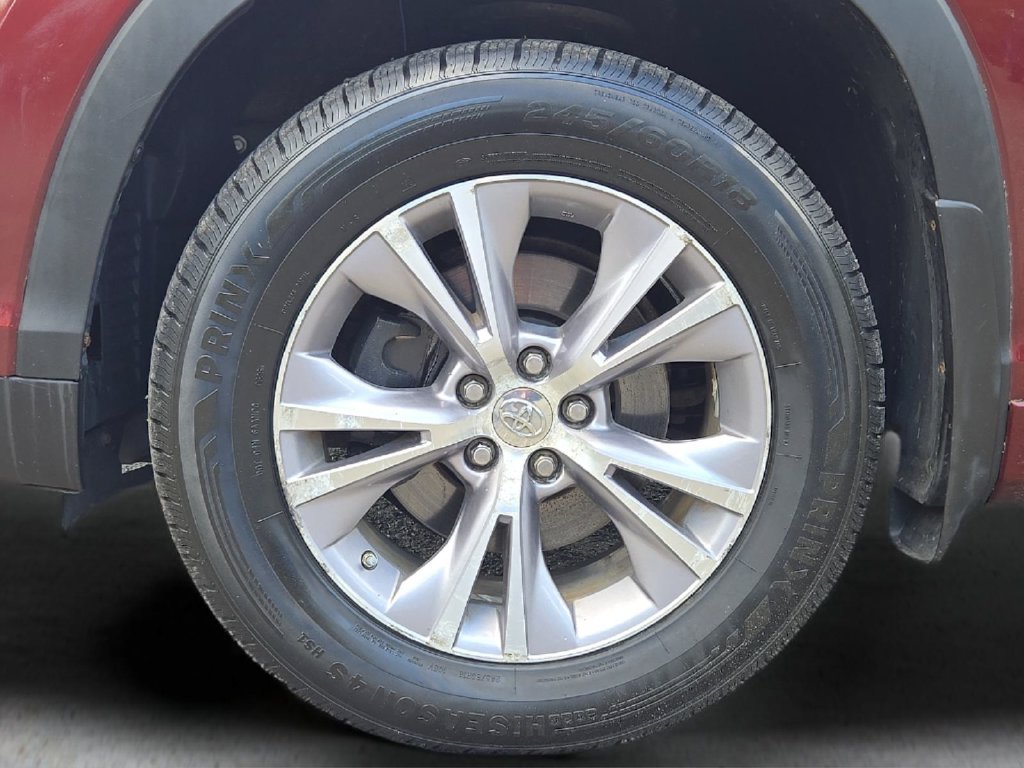 Used 2015 Toyota Highlander Plus AWD/4WD image 8