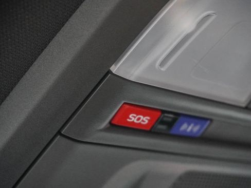 Used 2024 Subaru Crosstrek 2.5i Sport image 35