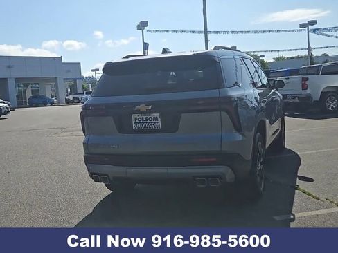 New 2026 Chevrolet Traverse LT w/ Sun and Wheel Package AWD/4WD image 11