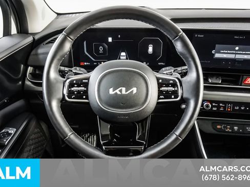 Used 2025 Kia Carnival SX Prestige FWD image 29