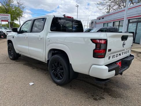 New 2026 Nissan Frontier SV AWD/4WD image 3