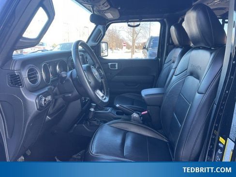 Used 2021 Jeep Wrangler Unlimited Sahara w/ LED Lighting Group image 23