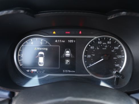 Used 2024 Nissan Versa SV FWD image 18