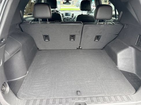 Used 2023 Chevrolet Equinox RS AWD/4WD image 26