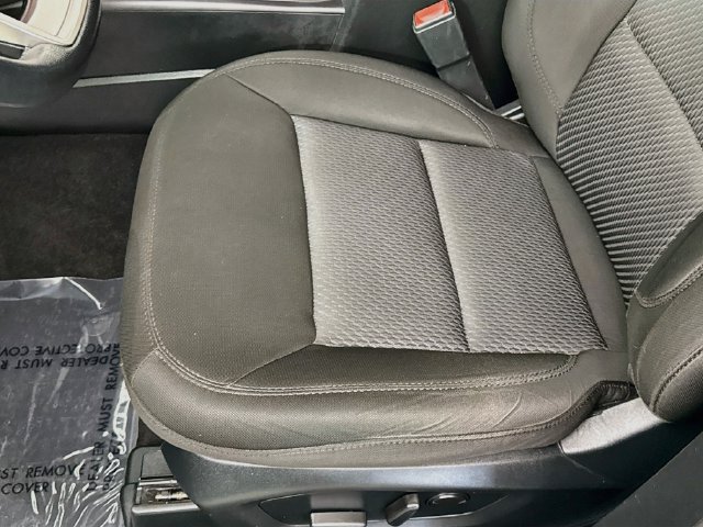 Used 2024 Ford Explorer XLT RWD image 19