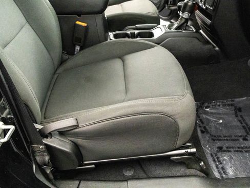 Used 2021 Jeep Wrangler Unlimited Willys image 43