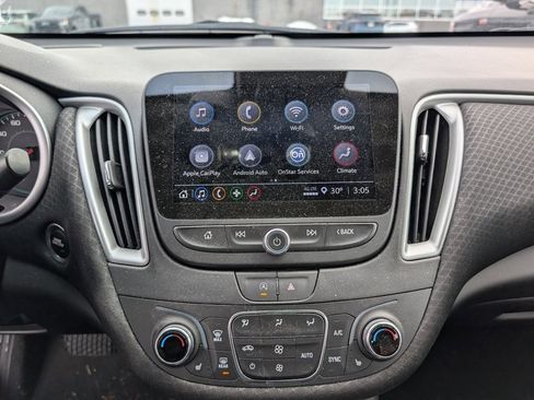 Used 2023 Chevrolet Malibu LT image 13