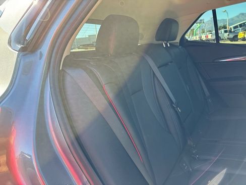 Used 2022 Buick Envision Essence w/ Technology Package I FWD image 22