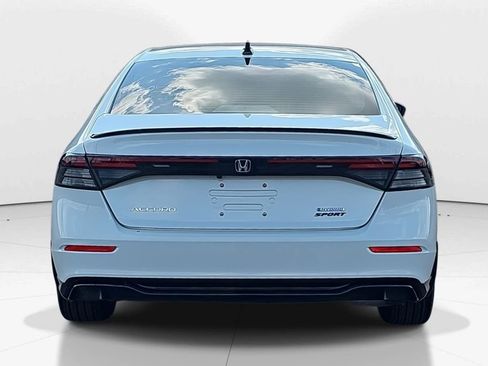 Used 2023 Honda Accord Sport image 6
