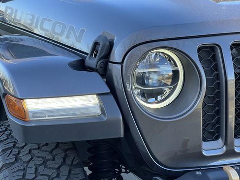 Used 2021 Jeep Wrangler Unlimited Rubicon w/ Dual Top Group image 11