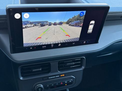 New 2025 Ford Maverick XL image 14