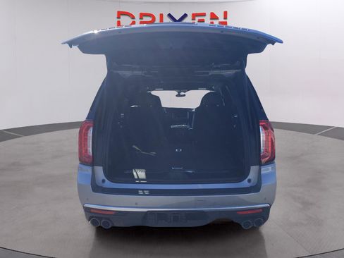 Used 2023 GMC Yukon Denali image 31