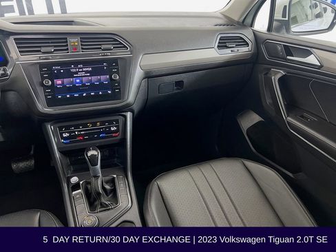 Used 2023 Volkswagen Tiguan SE image 27