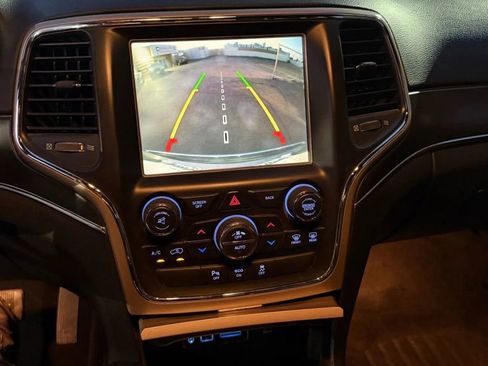 Used 2015 Jeep Grand Cherokee Limited image 11