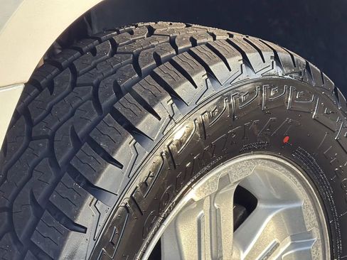 Used 2012 Chevrolet Tahoe LT image 15