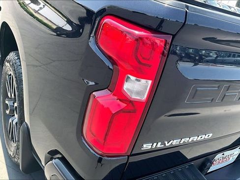 Used 2023 Chevrolet Silverado 1500 RST AWD/4WD image 24