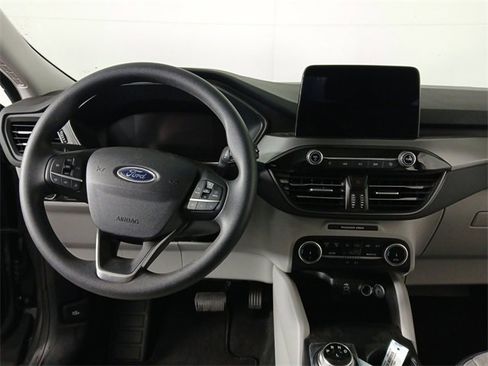 Used 2025 Ford Escape Active image 9