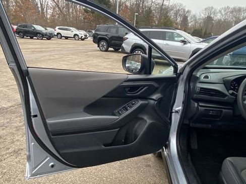 Certified 2025 Subaru Crosstrek 2.0i AWD/4WD image 16