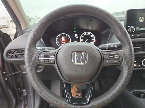 Used 2023 Honda HR-V LX image 14