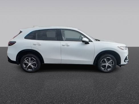 Used 2024 Honda HR-V EX-L image 10
