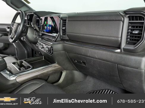 Certified 2024 Chevrolet Silverado 2500 LTZ w/ LTZ Convenience Package AWD/4WD image 23
