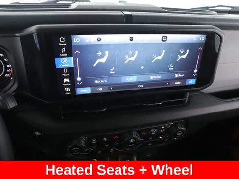Used 2025 Jeep Wrangler Sport AWD/4WD image 4