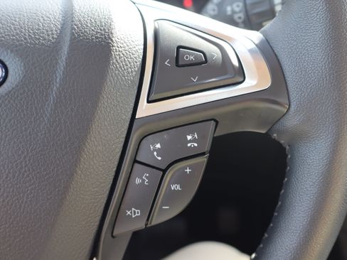 Used 2024 Ford Edge SEL w/ Convenience Package AWD/4WD image 17