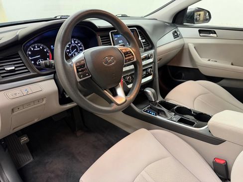 Used 2019 Hyundai Sonata SE FWD image 15