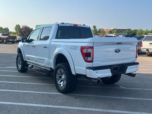 Used 2021 Ford F150 Lariat w/ Equipment Group 502A High AWD/4WD image 3