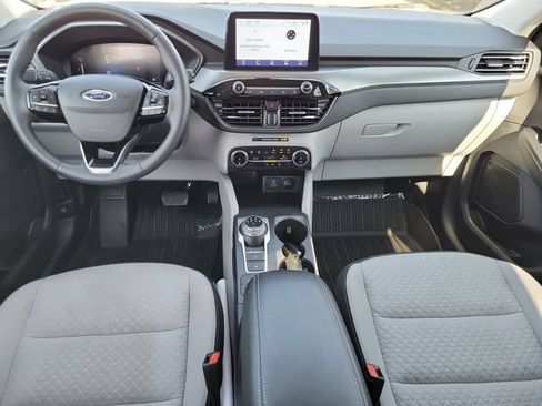 Certified 2023 Ford Escape Active AWD/4WD image 25