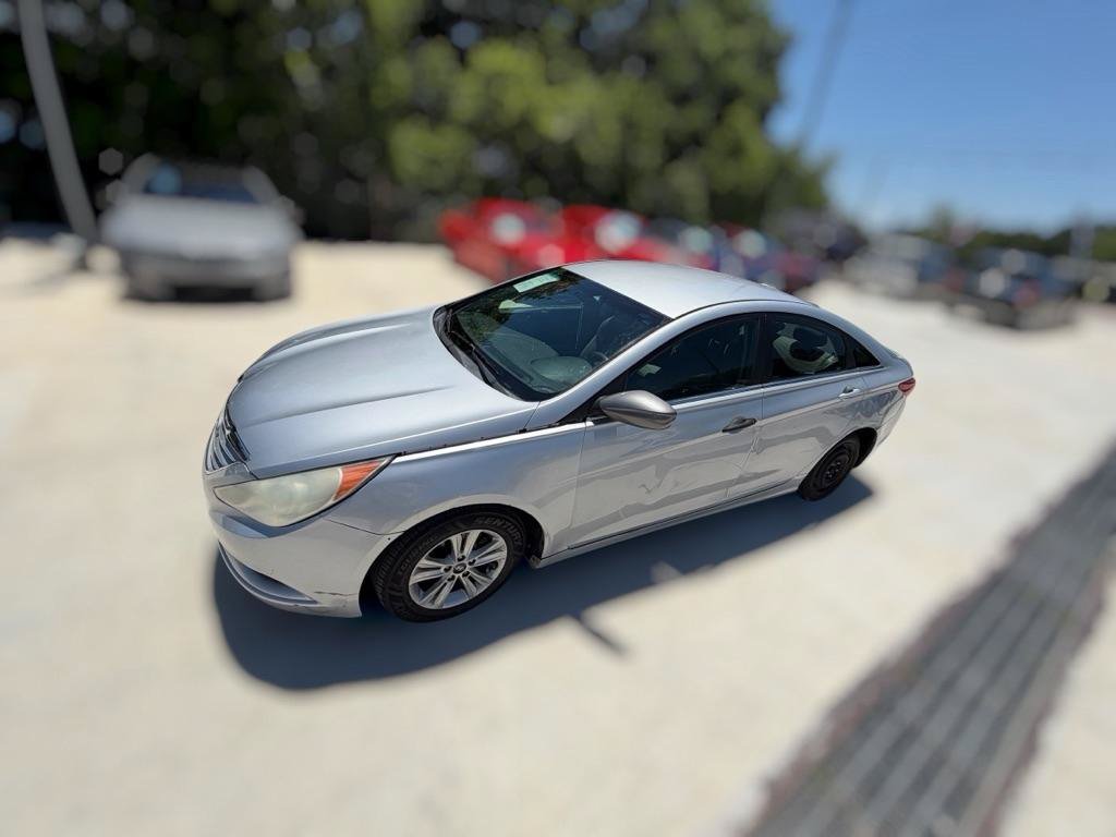 Used 2012 Hyundai Sonata GLS w/ Popular Equipment Pkg FWD image 5
