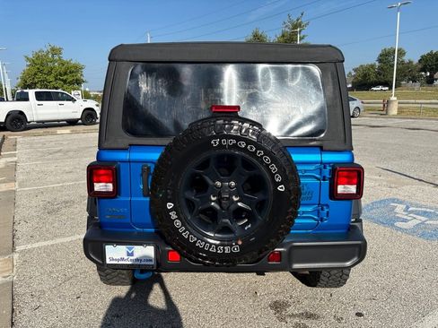 Used 2023 Jeep Wrangler Unlimited AWD/4WD image 7