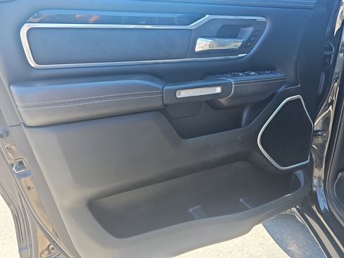 Used 2021 RAM 1500 Laramie w/ Sport Appearance Package AWD/4WD image 15