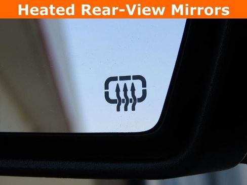 Used 2022 Jeep Cherokee Trailhawk w/ Premium Leather Package AWD/4WD image 9