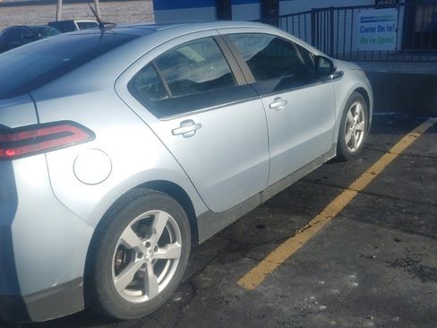 Used 2014 Chevrolet Volt Base w/ Enhanced Safety Package 1 image 5