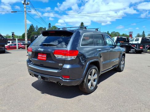 Used 2015 Jeep Grand Cherokee Overland w/ Advanced Technology Group AWD/4WD image 6