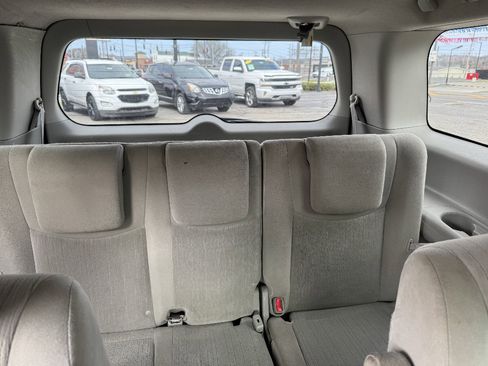 Used 2015 Nissan Quest SV image 13