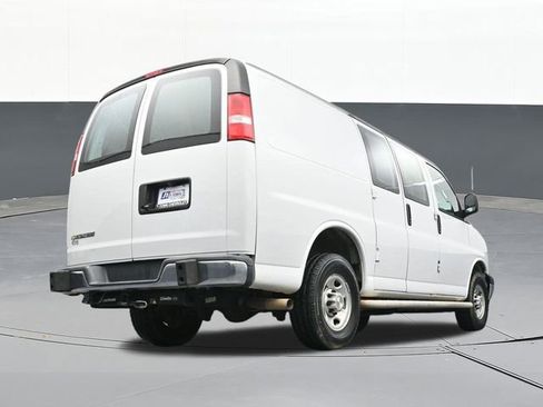 Used 2021 Chevrolet Express 2500 Work Van w/ Driver Convenience Package image 41