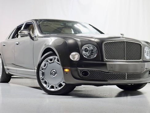 Used 2011 Bentley Mulsanne image 7