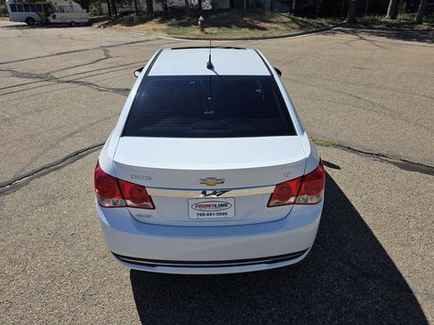 Used 2014 Chevrolet Cruze LT w/ All-Star Edition FWD image 6
