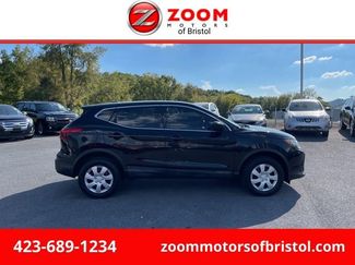 Used 2019 Nissan Rogue Sport S video 1