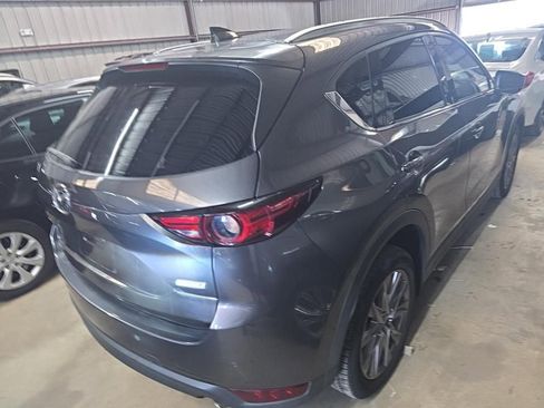 Used 2019 MAZDA CX-5 Grand Touring image 2