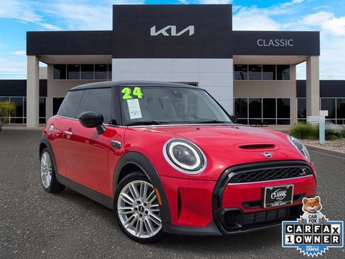 Used 2024 MINI Cooper S FWD image 1
