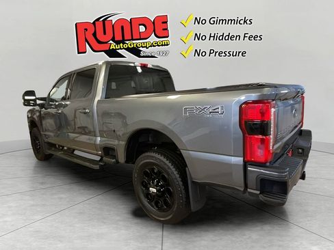 Used 2024 Ford F350 Lariat w/ Black Appearance Package image 5