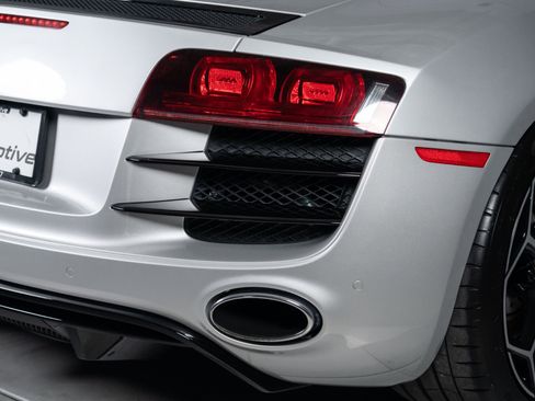 Used 2012 Audi R8 V10 AWD/4WD image 25