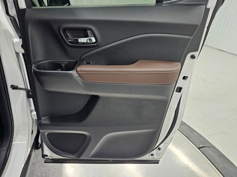 Used 2025 Honda Ridgeline RTL image 35